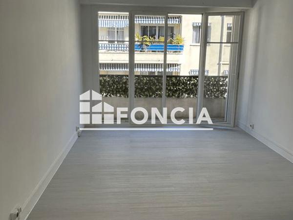 Location Appartement 2 pièces 46.92 m² - 37 RUE DE FRANCE Nice 06000