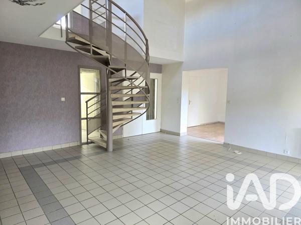 Maison à vendre 7 pièces 129 m² Buchères