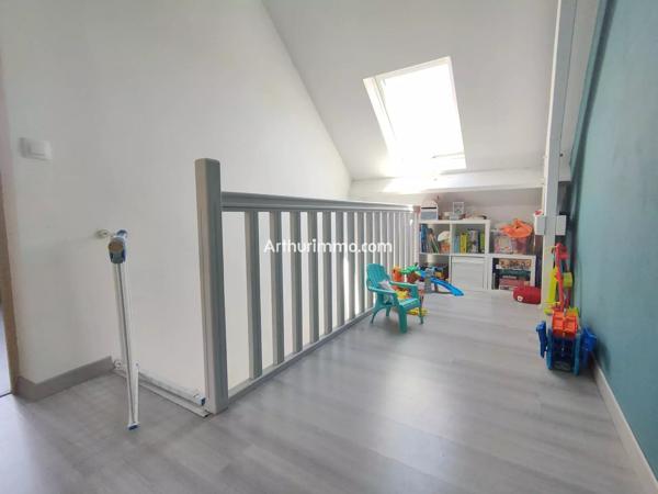 Location                                                      Maison
                        
                     4 pièces                      96 m2                     à Sucy-en-Brie
