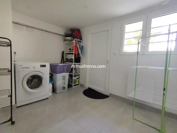 Location                                                      Maison
                        
                     4 pièces                      96 m2                     à Sucy-en-Brie