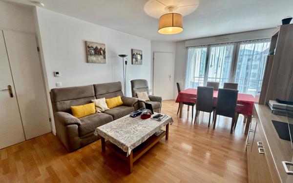 Appartement à vendre    4 pièces • 74,45 m2 Coulommiers