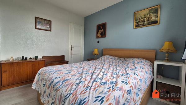 Appartement T4 – 84 m² avec balcon, vue dégagée