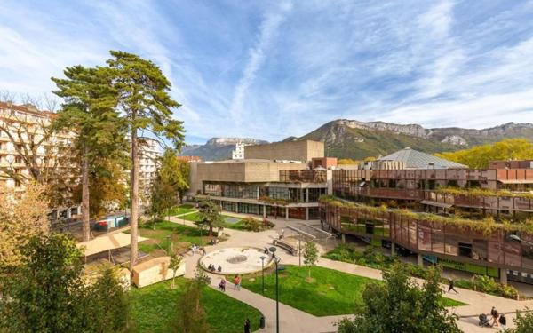 Appartement à louer    2 pièces •  Annecy