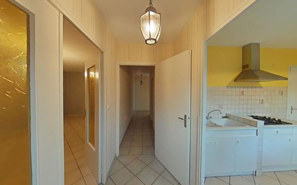 Maison à louer    4 pièces •  Bourg-de-Péage