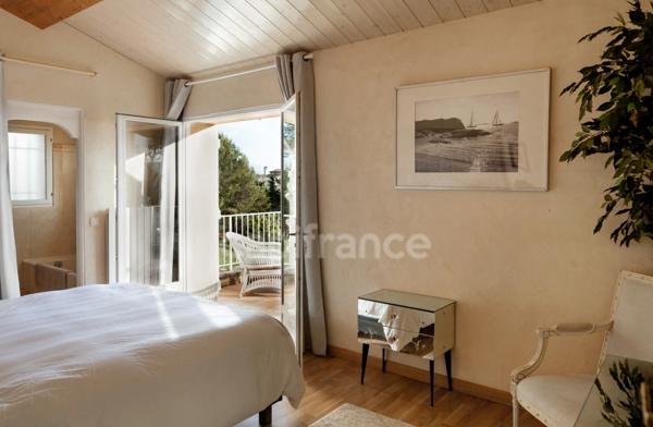 Propriete à vendre 6 pièces GOURDON (06), vue mer, jardin de 6000 m², garage...