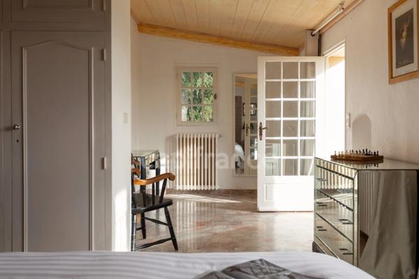 Propriete à vendre 6 pièces GOURDON (06), vue mer, jardin de 6000 m², garage...