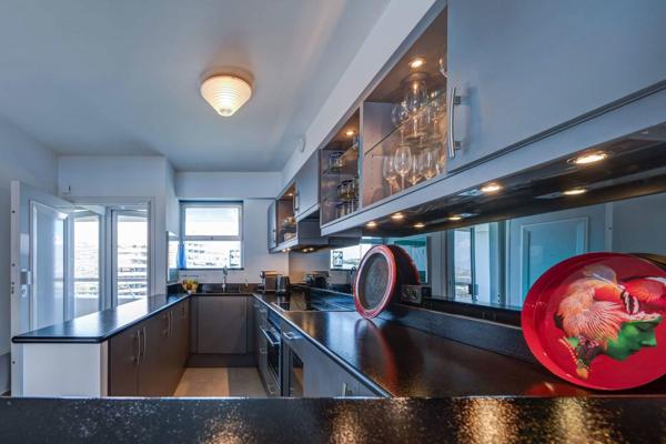 Baie des Anges - APPARTEMENT (55 m²) + TERRASSE + VUE