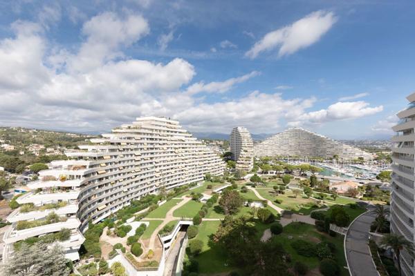 Baie des Anges - APPARTEMENT (55 m²) + TERRASSE + VUE
