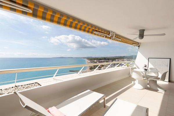 Baie des Anges - APPARTEMENT (55 m²) + TERRASSE + VUE