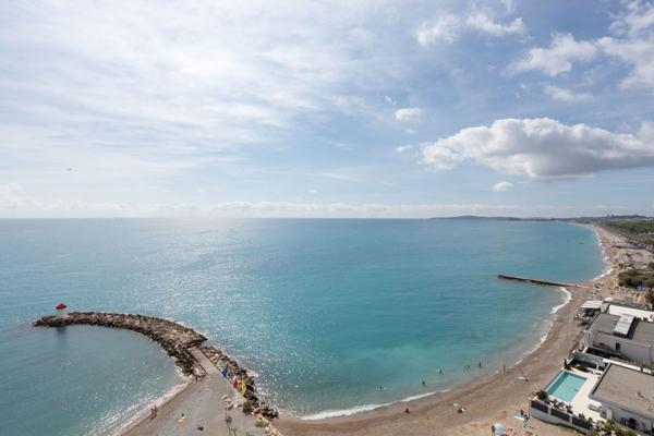 Baie des Anges - APPARTEMENT (55 m²) + TERRASSE + VUE