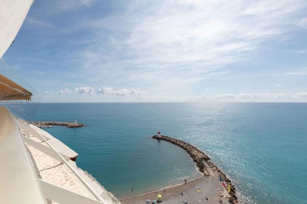 Baie des Anges - APPARTEMENT (55 m²) + TERRASSE + VUE