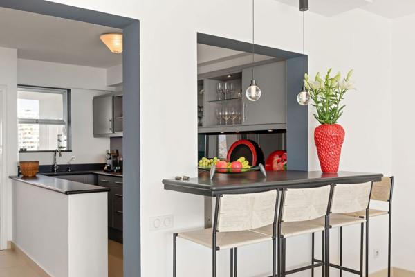 Baie des Anges - APPARTEMENT (55 m²) + TERRASSE + VUE