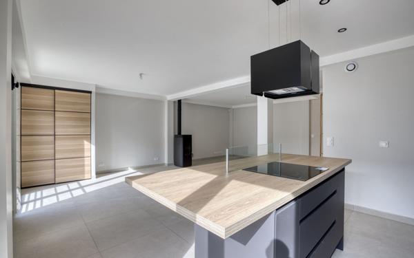 Maison à vendre    5 pièces •  Colombes