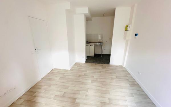 Appartement à louer    2 pièces •  Rosny-sous-Bois