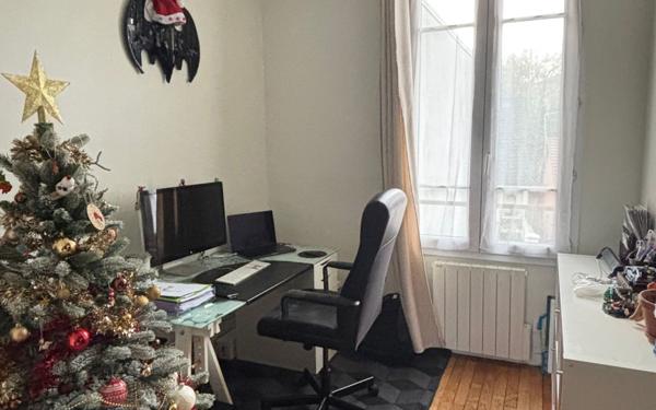 Appartement à vendre    3 pièces • 49,12 m2 Les Lilas