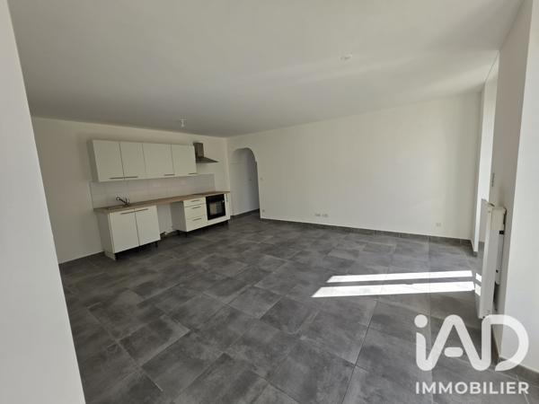 Appartement à vendre 4 pièces 75,2 m² Saint-Gervasy