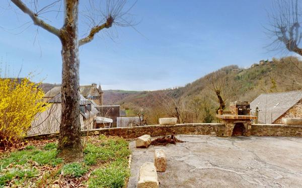 Maison à vendre    4 pièces • 146 m2 Druelle