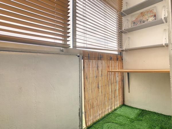 A vendre en exclusivité Appartement 3 pièce(s) 67 m2  avec balcon Secteur Saint-Tronc 13010 Marseille