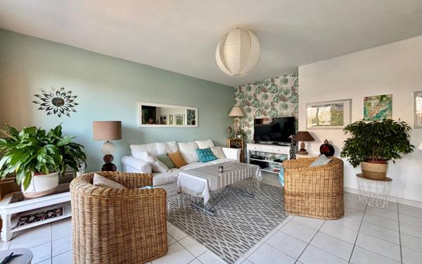 Appartement à vendre    2 pièces • 52,81 m2 Balaruc-les-Bains