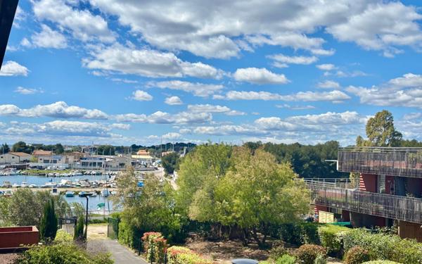 Appartement à vendre    2 pièces • 52,81 m2 Balaruc-les-Bains