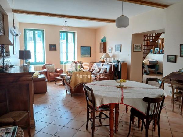 Toulousaine rénovée de 180 m2 avec jardin et garage