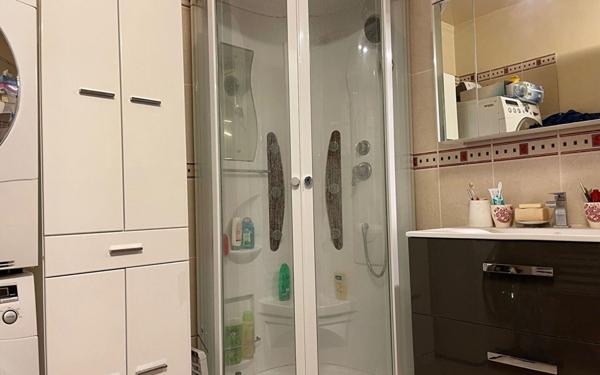 Appartement à vendre    4 pièces • 86 m2 Paris 16