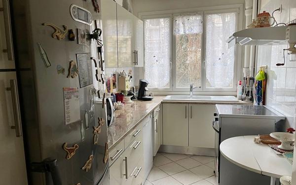 Appartement à vendre    4 pièces • 86 m2 Paris 16