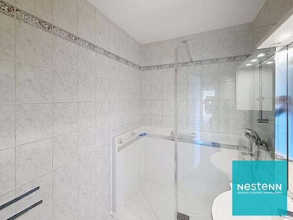 PORTAIL ROUGE ? T5 LUMINEUX AVEC BALCON + GARAGE | OPPORTUNITÉ MARCHÉ À FORT POTENTIEL