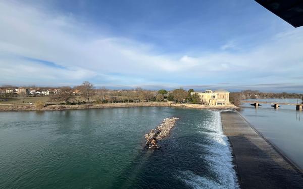 Appartement à vendre    3 pièces • 119,76 m2 Agde