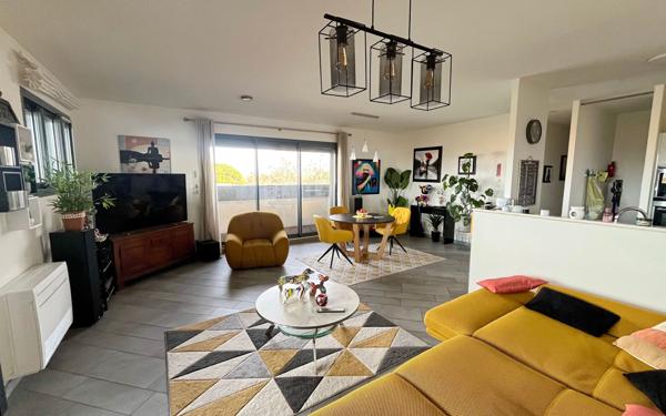 Appartement à vendre    3 pièces • 119,76 m2 Agde
