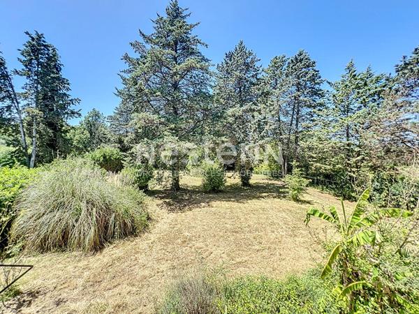 Maison 7 pièce(s) 213 m2