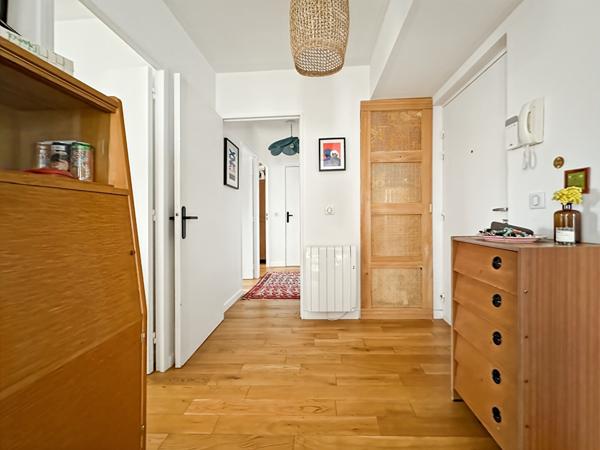 Appartement Montreuil 4 pièce(s) 76 m2 avec balcon, parking et cave