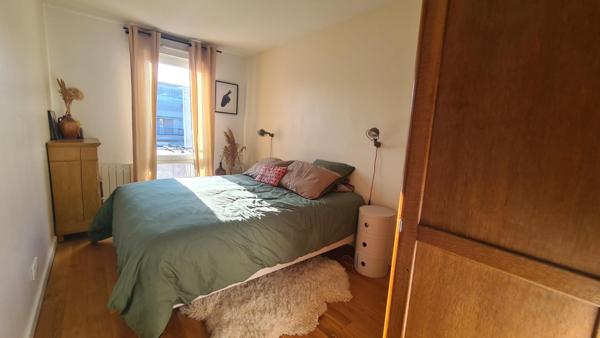 Appartement Montreuil 4 pièce(s) 76 m2 avec balcon, parking et cave
