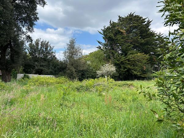 PORNICHET ? TERRAIN CONSTRUCTIBLE 505 m² ? PROCHE CENTRE & GARE ? EMPLACEMENT RECHERCHÉ