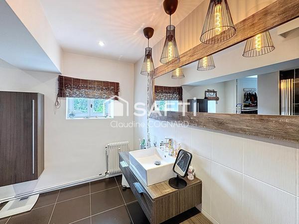 Grand appartement de type T4, très lumineux