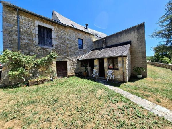 Maison de maître à vendre à Salignac-Eyvigues en Dordogne (24590), ref : 18113/121
