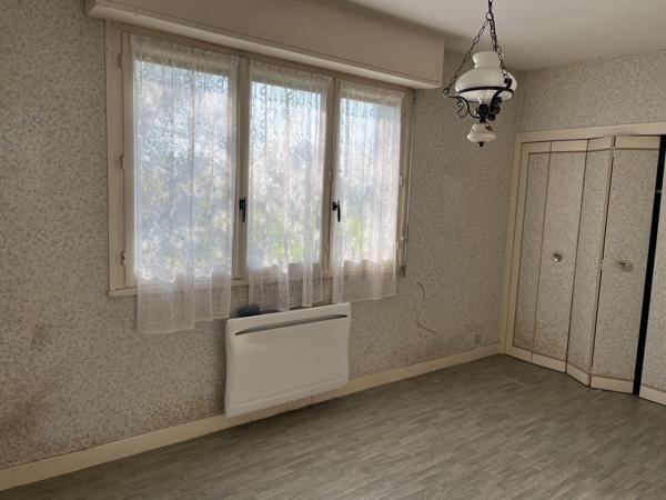 Vente / Maison et grand terrain