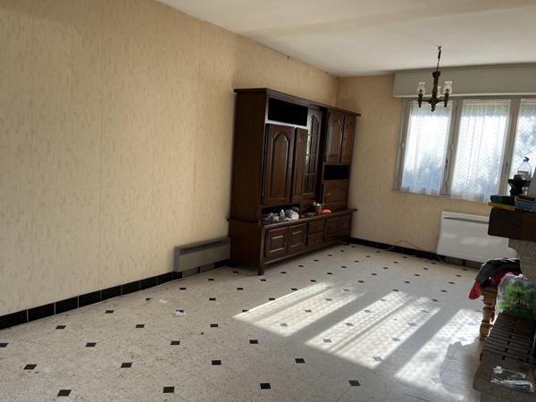 Vente / Maison et grand terrain