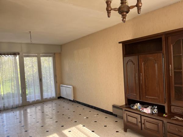 Vente / Maison et grand terrain