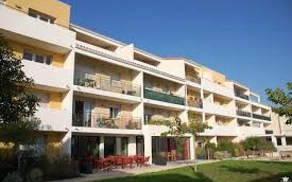 Appartement à vendre    2 pièces • 41,20 m2 Pézenas