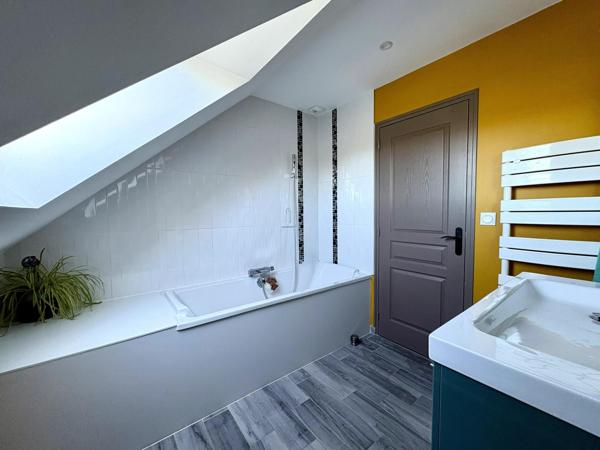 Maison à SIDEVILLE, 50690 - 5 pièces 106m²