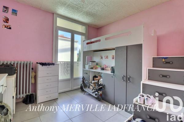 Appartement à vendre 4 pièces 71 m² Marseille 11