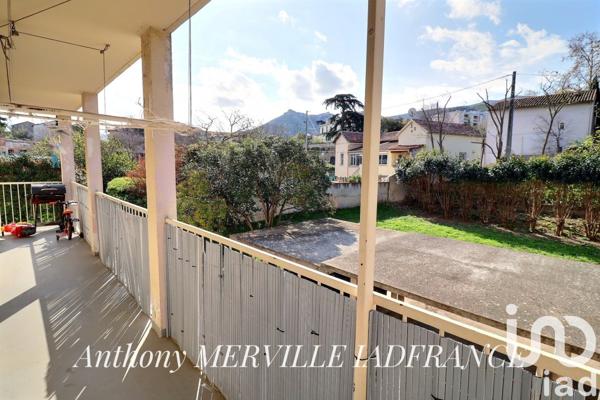 Appartement à vendre 4 pièces 71 m² Marseille 11