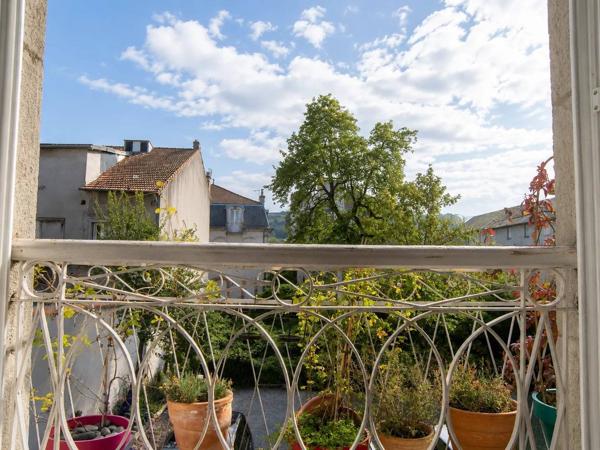 bel appartement ancien