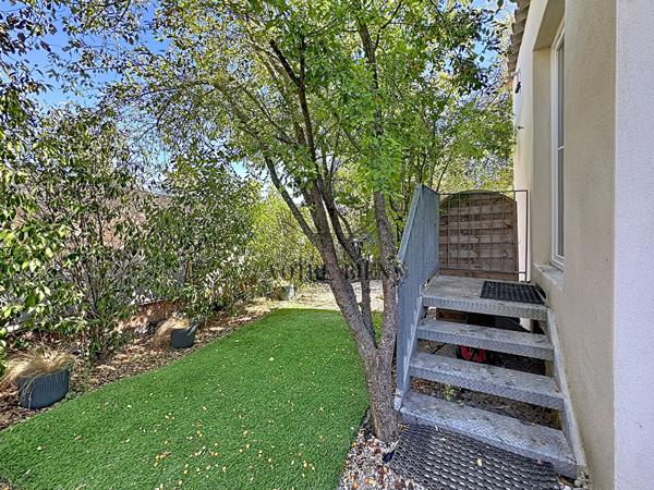 Maison T2 meublée avec dépendance et jardin ? Pierrevert