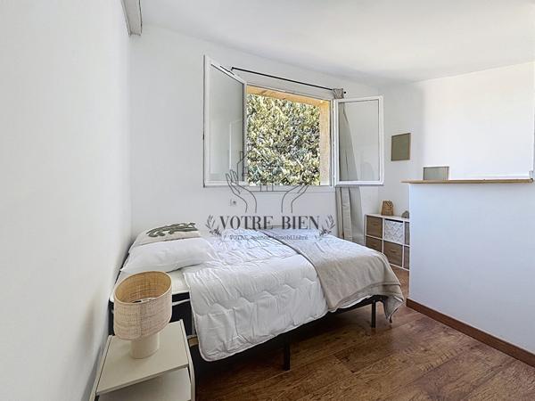 Maison T2 meublée avec dépendance et jardin ? Pierrevert