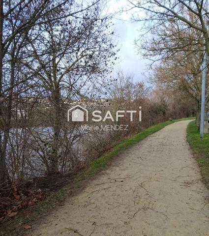 Le Vésinet/Le Pecq, proximité pelouses du Vésinet