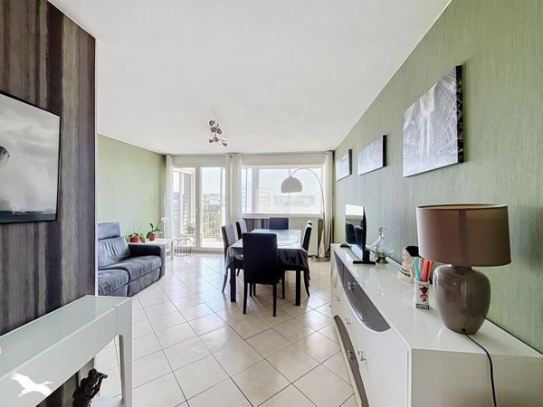 Appartement 136 192 € Brest 4 p 81 m² DPE D