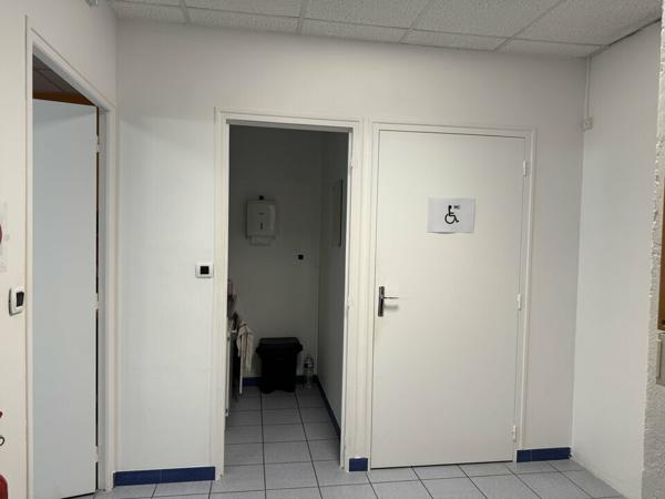 JOUE LES TOURS BUREAUX COMMERCIAUX A VENDRE 105 M² INVESTISSEMENT VENDU OCCUPÉ