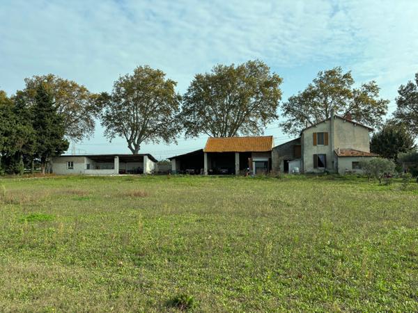 Ferme de 153 m² avec de nombreuses dépendances
